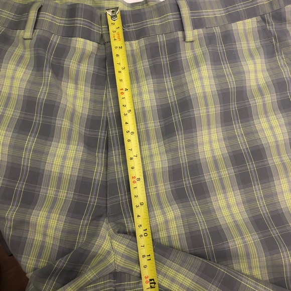 Grand Slam Mens Golf Shorts Gray Plaid Flat Front Size 36 Polyester - Picture 8 of 11